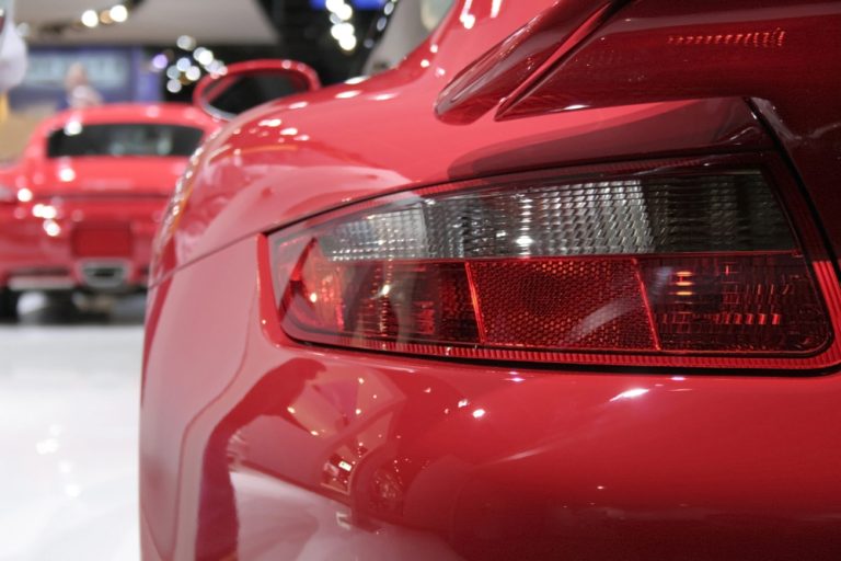 Jak odmienić wygląd pojazdu? Kompleksowy instrukcja dla miłośników motoryzacji
